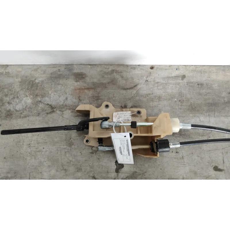 LEVA CAMBIO LANCIA YPSILON (TE) (06/03-09/06) 1.3 MJ 16V ARGENTO BER. 3P/D/1248CC