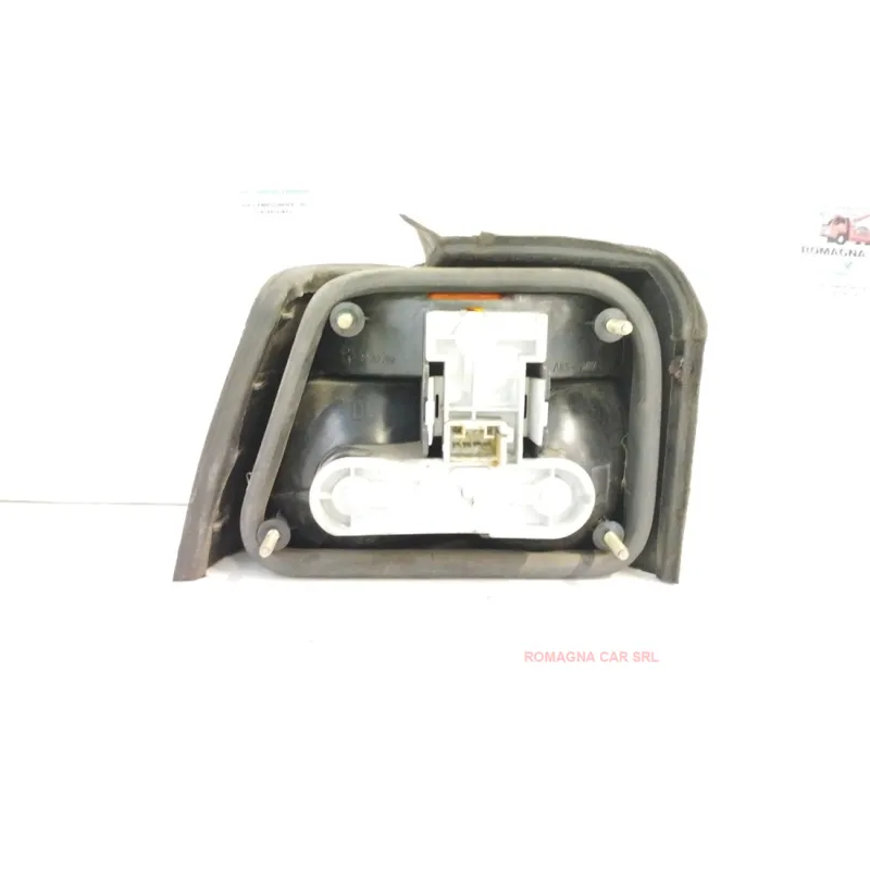 FANALE POST. PARTE EST. DX. ALFA ROMEO 155 (01/95-01/98) 1.6 T. SPARK 16V BER. 4P/B/1598CC