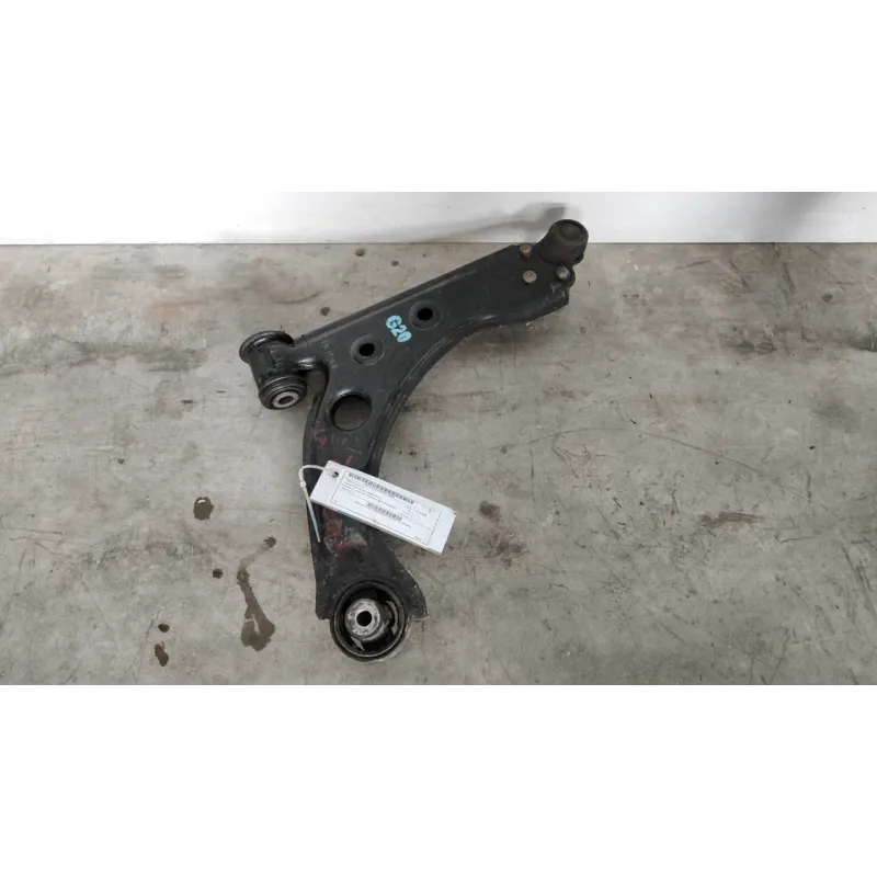 SUPPORTO SUP. AMMORTIZZATORE ANT. SX. LANCIA DELTA (TH) (06/08-03/11) 1.6 MJT DPF ARGENTO BER. 5P/D/1598CC