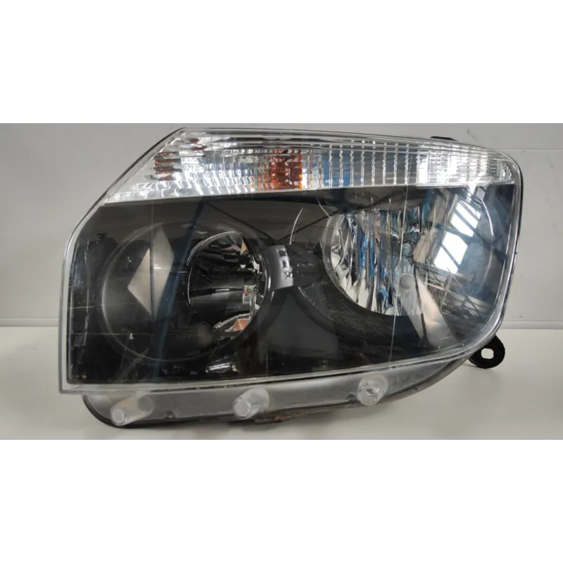 PROIETTORE SX. DACIA DUSTER (03/10-12/13) 1.5DCI (66KW) FAP 4X2 SUV 5P/D/1461CC