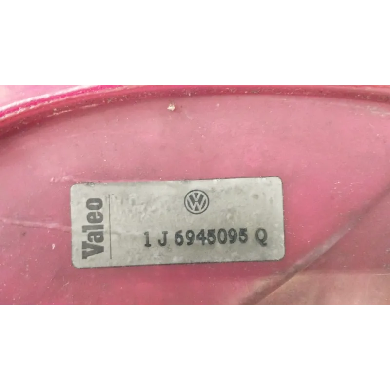 FANALE POST. SX. VOLKSWAGEN GOLF (1J) (09/97-03/06) 1.4 16V BER. 3P/B/1390CC