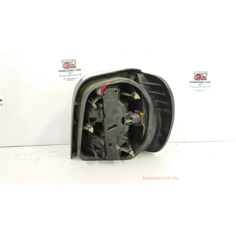 FANALE POST. SX. VOLKSWAGEN POLO 3A SERIE (11/94-09/01) 1.0 CAT BER. 3P/B/999CC