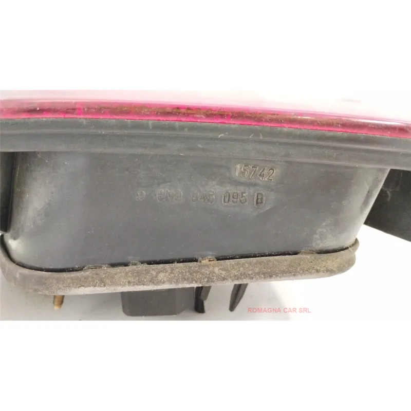 FANALE POST. SX. VOLKSWAGEN POLO 3A SERIE (11/94-09/01) 1.0 CAT BER. 3P/B/999CC