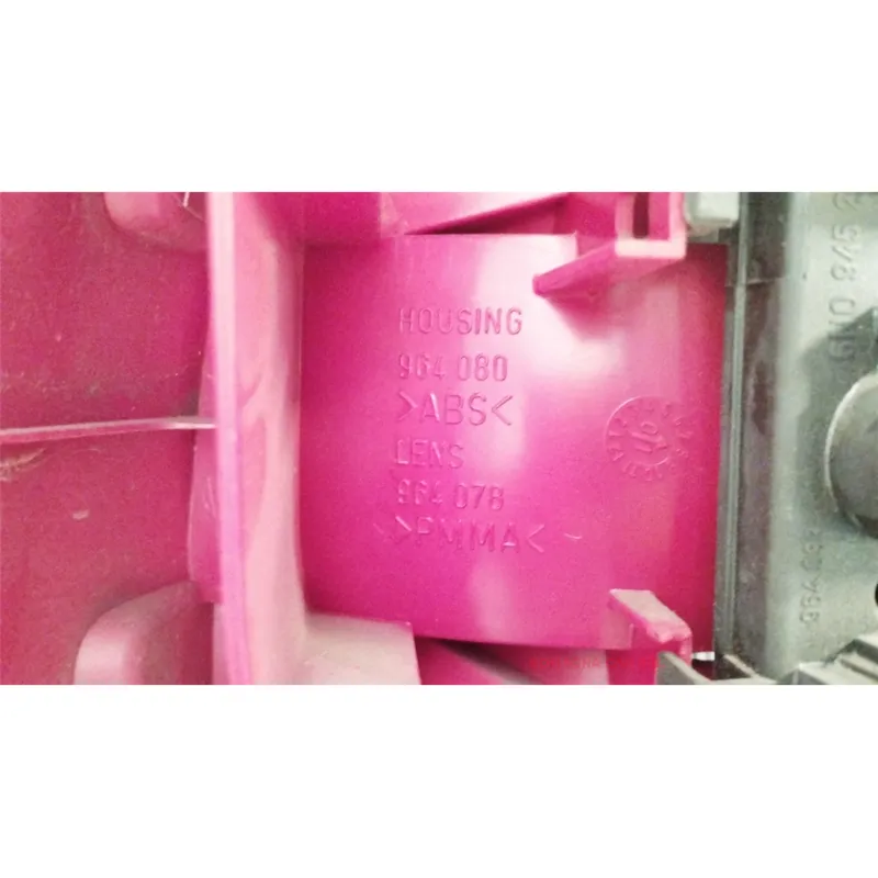 FANALE POST. DX. VOLKSWAGEN POLO 3A SERIE (11/94-09/01) 1.0 CAT BER. 3P/B/999CC