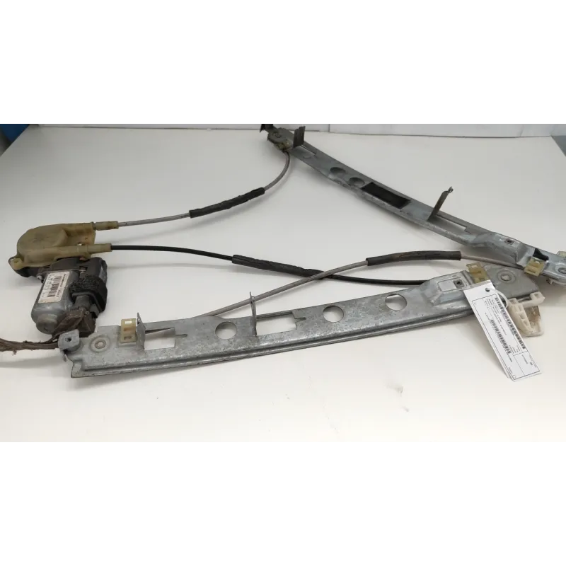 ALZACRISTALLO ELETTR. PORTA ANT. C/M DX. RENAULT MEGANE 2A SERIE (09/02-02/06) 1.5 DCI (60KW) BER. 5P/D/1461CC