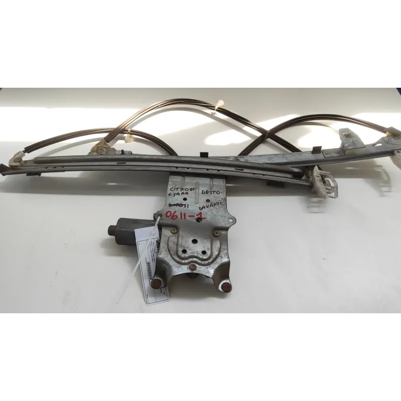 ALZACRISTALLO PORTA ANT. DX. CITROEN XSARA (10/00-12/05) 1.4 BER. 5P/B/1360CC