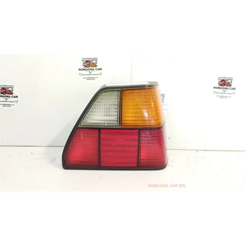FANALE POST. DX. VOLKSWAGEN GOLF (1H) (11/91-12/98) 1.4 (40KW) BER. 3P/B/1391CC