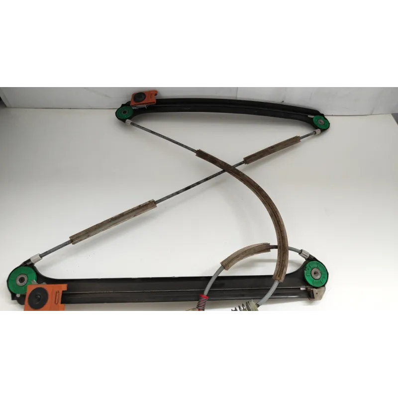 MOTORINO ALZACRISTALLO PORTA ANT. DX. AUDI A3 (8P) (05/10-07/13) 2.0 16V TFSI BER. 5P/B/1984CC