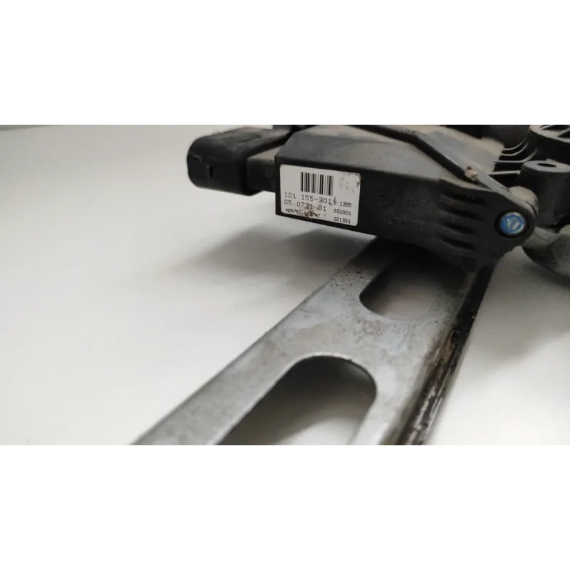 ALZACRISTALLO ELETTR. PORTA ANT. 09- SX. MERCEDES-BENZ CLASSE A (W168) (03/01-06/04) 140 BER. 5P/B/1397CC