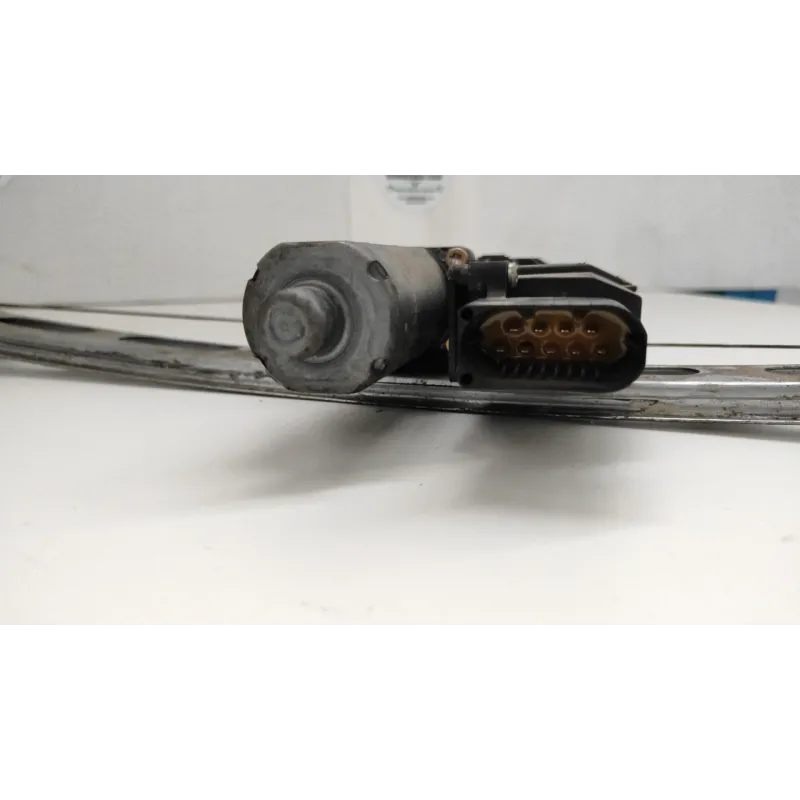 ALZACRISTALLO ELETTR. PORTA ANT. 09- SX. MERCEDES-BENZ CLASSE A (W168) (03/01-06/04) 140 BER. 5P/B/1397CC