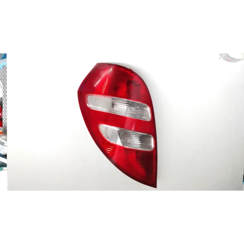 FANALE POST. P/CLASSIC/ELEGANCE SX. MERCEDES-BENZ CLASSE A (W/C169) (07/04-04/13 150/160 BER. 3P/B/1497CC