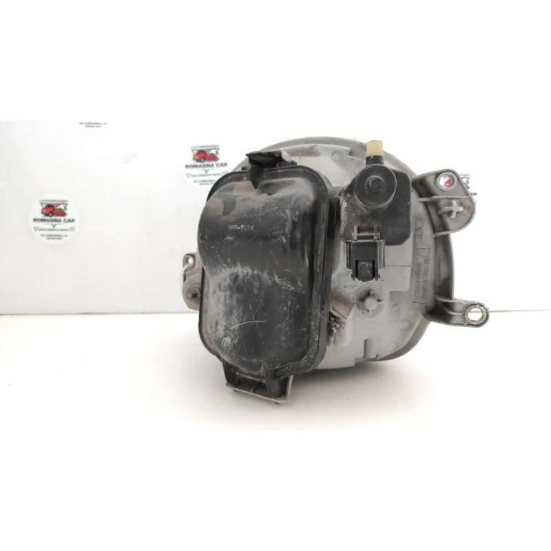PROIETTORE DX. RENAULT TWINGO 1A SERIE (08/98-09/07) 1.2 16V BER. 3P/B/1149CC