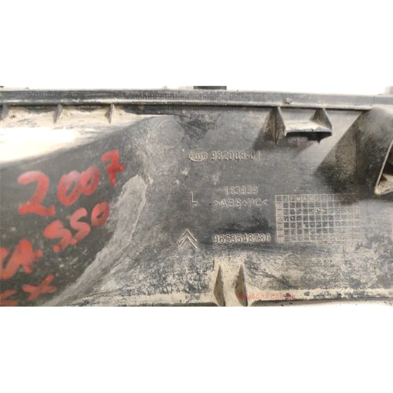 FANALE RETRONEBBIA SX. CITROEN C4 PICASSO (09/06-08/13) GR.PIC. 1.6 E-HDI FAP CMP6 MNV 5P/D/1560