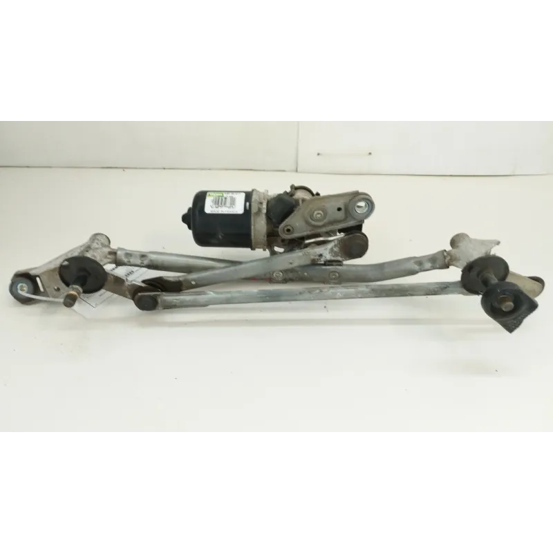 MECCANISMO TERGIPARABREZZA CON MOTORINO NISSAN QASHQAI (J10E/JJ10E) (09/10-) +2 1.5 DCI DPF SUV 5P/D/1461CC