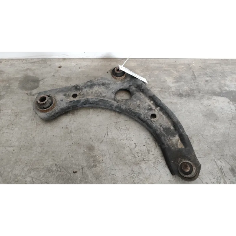 BRACCIO OSCILLANTE SOSP. ANT. DX. NISSAN MICRA (K13K) (09/10-) 1.2 12V BER. 5P/B/1198CC