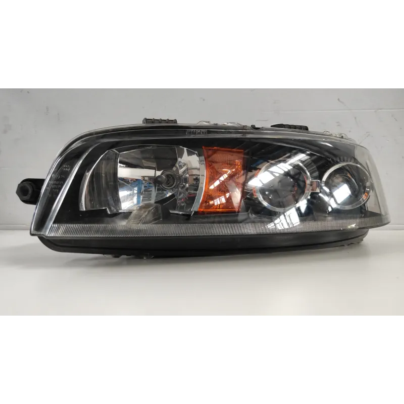 PROIETTORE SX. FIAT PUNTO (1N/1P) (07/99-12/05) 1.2 16V ELX BER. 5P/B/1242CC