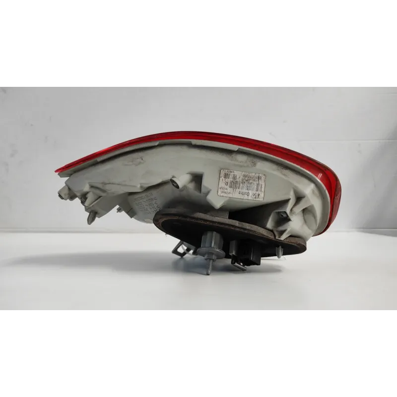 FANALE POST. PARTE INT. DX. PEUGEOT 2008 (03/13-05/16) 1.2 12V VTI (60KW) SUV 5P/B/1199CC