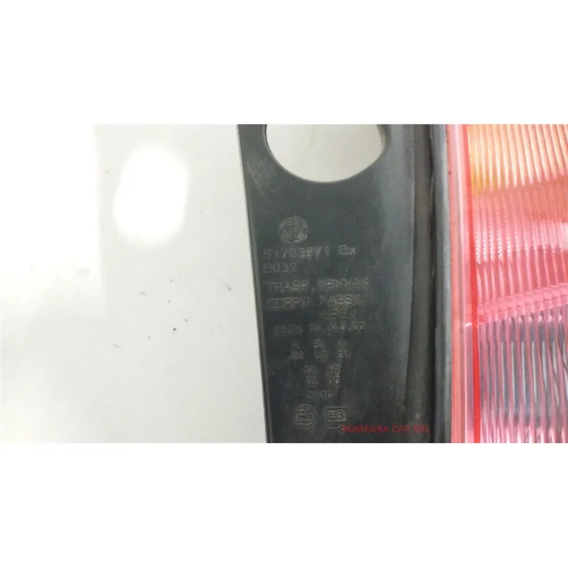 FANALE POST. DX. LANCIA YPSILON (TE) (06/03-09/06) 1.2 16V ARGENTO BER. 3P/B/1242CC
