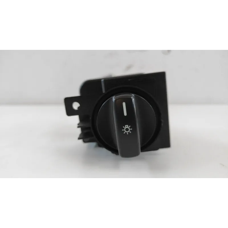 INTERRUTTORE BLOCCO COMANDO LUCI MERCEDES-BENZ CLASSE A (W/C169) (07/04-04/13 150/160 BER. 3P/B/1497CC