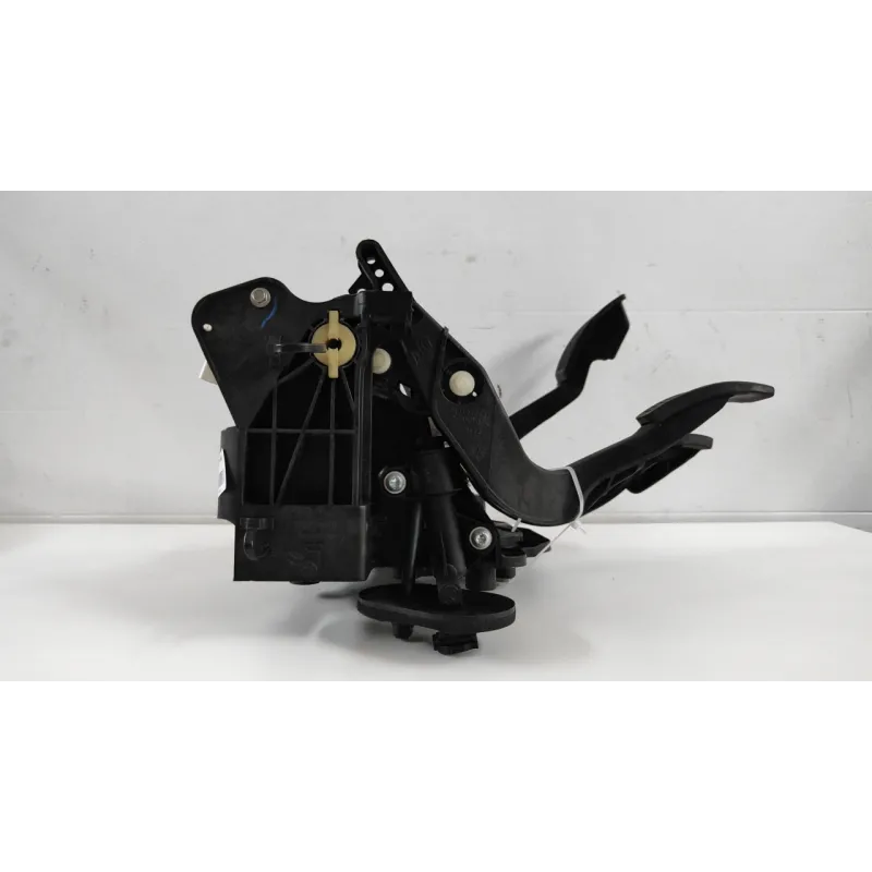 PEDALIERA COMPL. OPEL CORSA (X15) (12/14-12/19) 1.3 CDTI S&S (55KW) BER 5P/D/1248CC