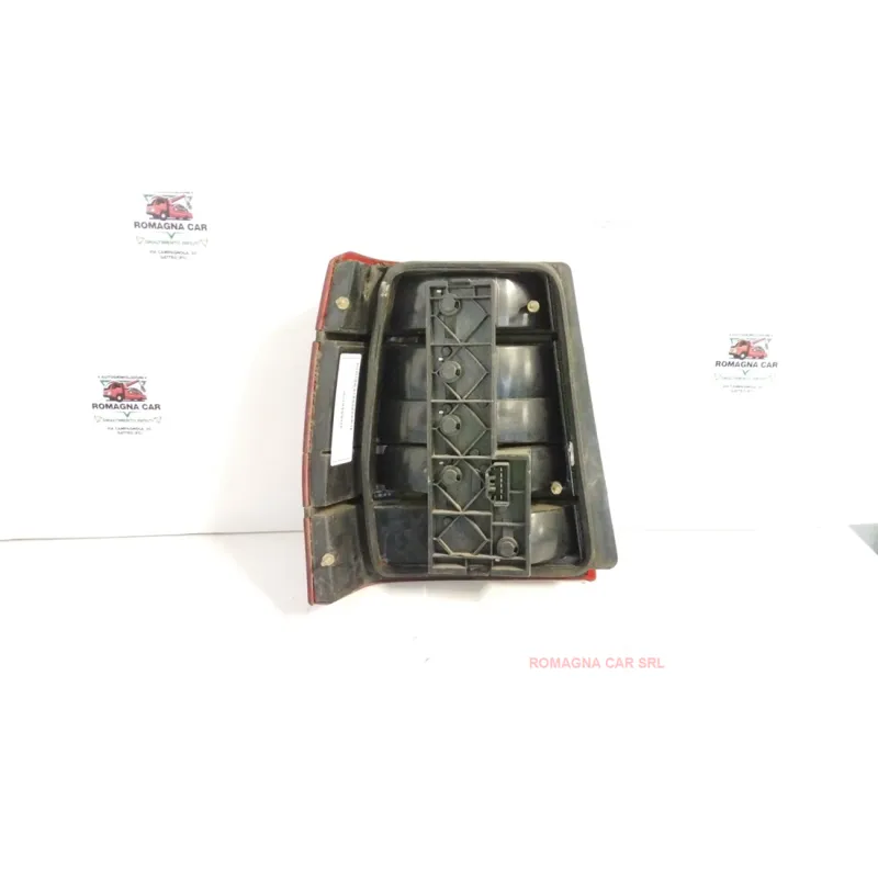 FANALE POST. DX. LANCIA THEMA (09/92-12/94) 2.0 16V BER. 4P/B/1995CC.