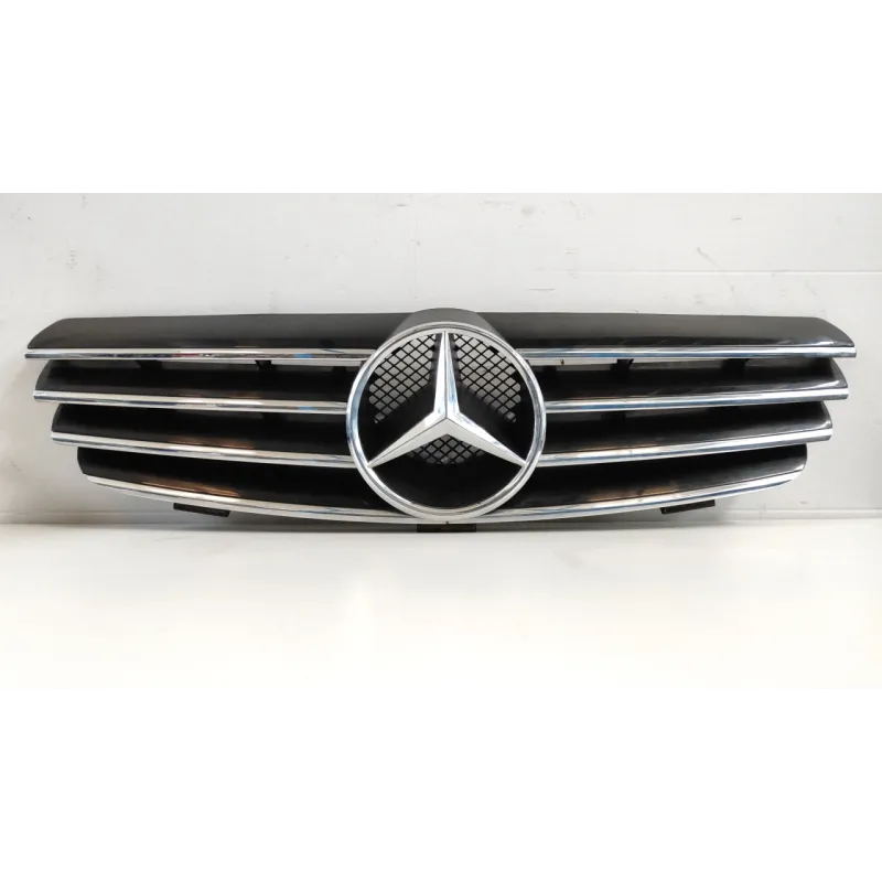 GRIGLIA MERCEDES-BENZ CLK (C/A209) (05/02-02/10) 220 CDI CPE 2P/D/2148CC