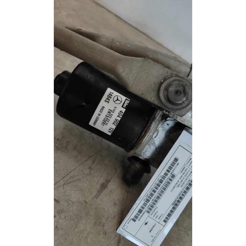 MECCANISMO TERGIPARABREZZA CON MOTORINO MERCEDES-BENZ CLASSE A (W/C169) (07/04-04/13 150/160 BER. 3P/B/1497CC