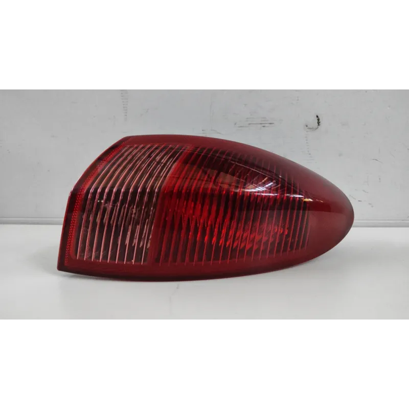 FANALE POST. PARTE EST. DX. ALFA ROMEO 147 (W8) (08/00-01/06) 1.9 JTD 16V DISTINCTIVE BER. 3P/D/1910CC