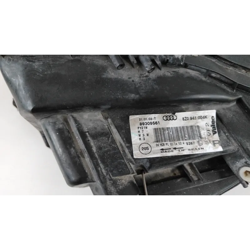 PROIETTORE DX. AUDI A2 (8Z) (06/00-02/06) 1.4 BER. 5P/B/1390CC