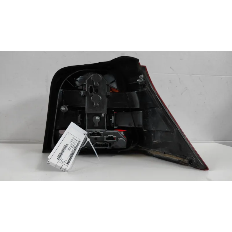 FANALE POST. SX. VOLKSWAGEN GOLF (1J) (09/97-03/06) 1.4 16V BER. 3P/B/1390CC