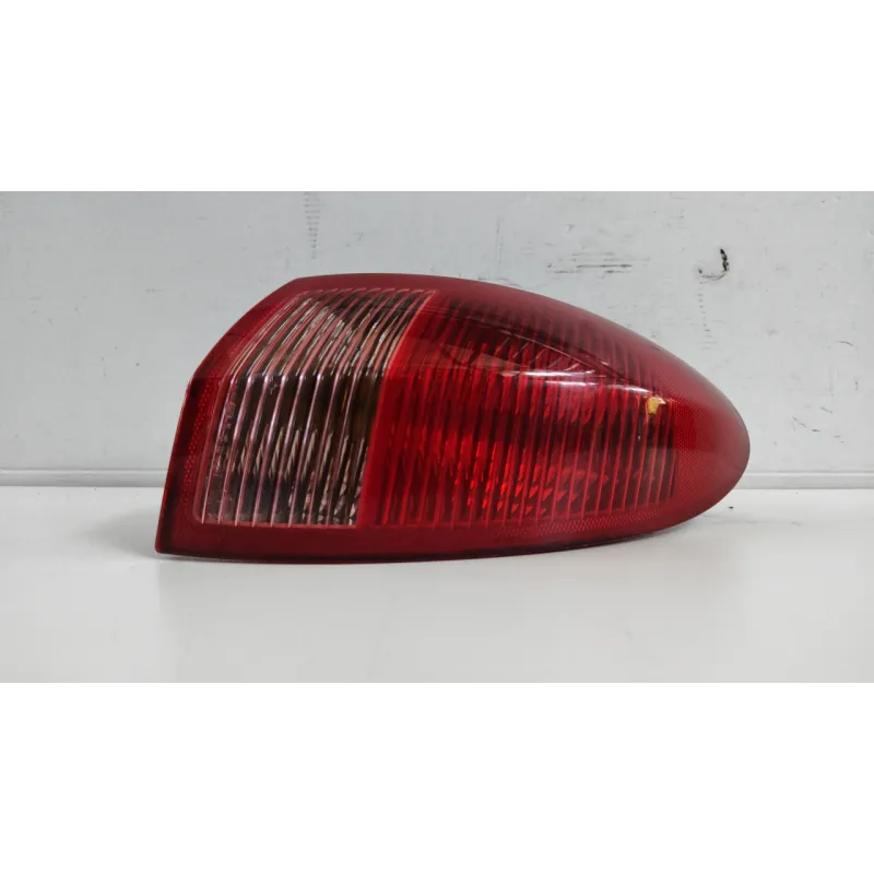 FANALE POST. PARTE EST. SX. ALFA ROMEO 147 (W8) (08/00-01/06) 1.6 16V TS(88KW)PROGRESS.BER.3P/B/1598CC