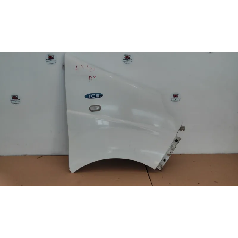 PARAFANGO ANT. DX. RENAULT TRAFIC (09/06-04/10) T27 2.0 DCI (66KW) PC-TN FRG 4P/D/1995CC