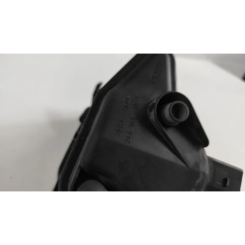 PROIETTORE FENDINEBBIA SX. AUDI A3 (8P) (04/03-06/10) 1.4 16V TFSI BER. 5P/B/1390CC