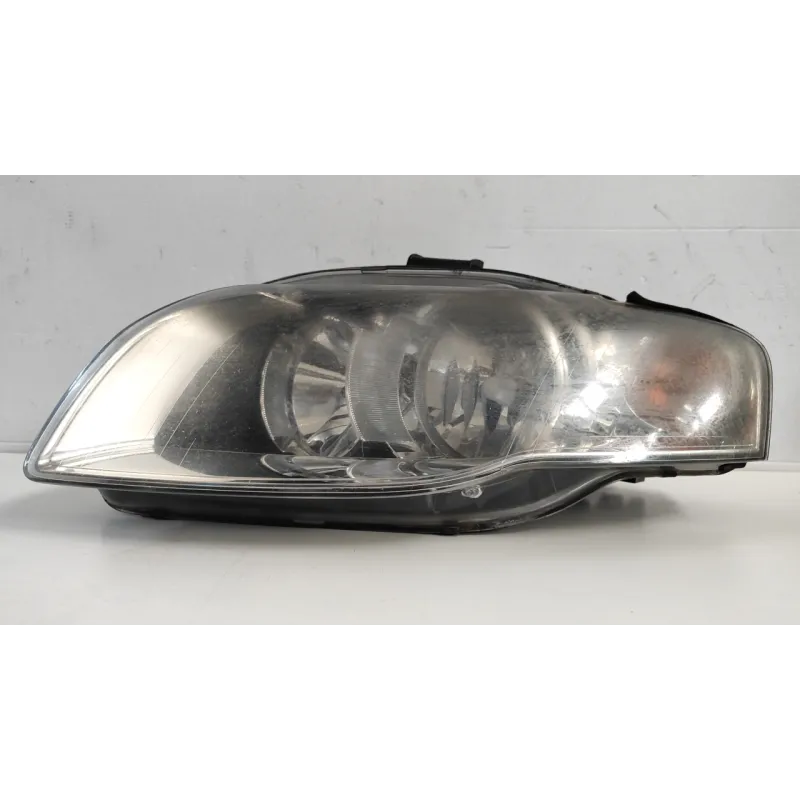 PROIETTORE DIREZIONALE SX. AUDI A4 (8E) (10/04-02/08) 1.8 20V TURBO BER. 4P/B/1781CC