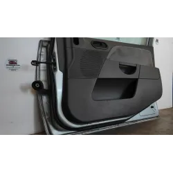 PORTA ANT. DX. FORD FIESTA (CBK) (03/02-12/05) 1.2 16V AMBIENTE BER. 5P/B/1242CC