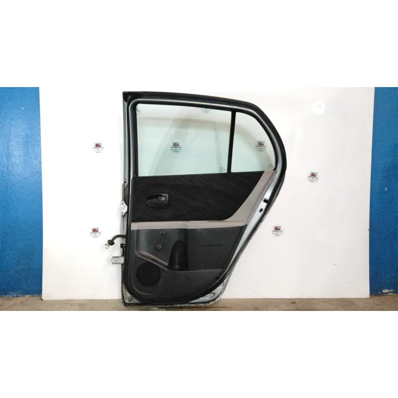 PORTA POST. DX. TOYOTA YARIS (11/05-02/12) 1.4 D-4D (FRP) BER. 5P/D/1364CC