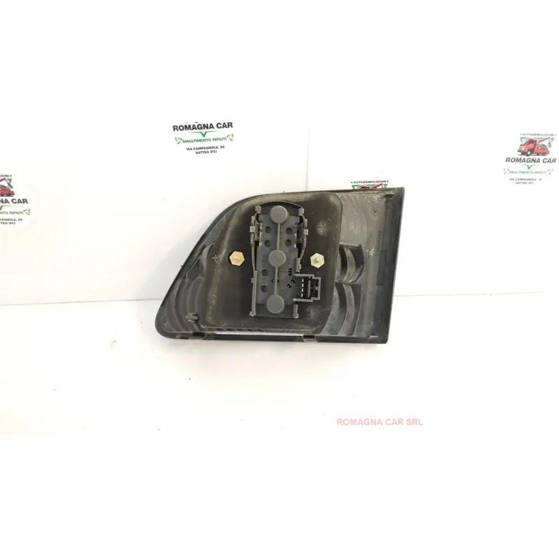 FANALE POST. PARTE INT. SX. FIAT STILO MULTIWAGON VAN (2V) (06/ 1.9 MJT 16V 150CV DYNAMIC VAN 5P/D/1910