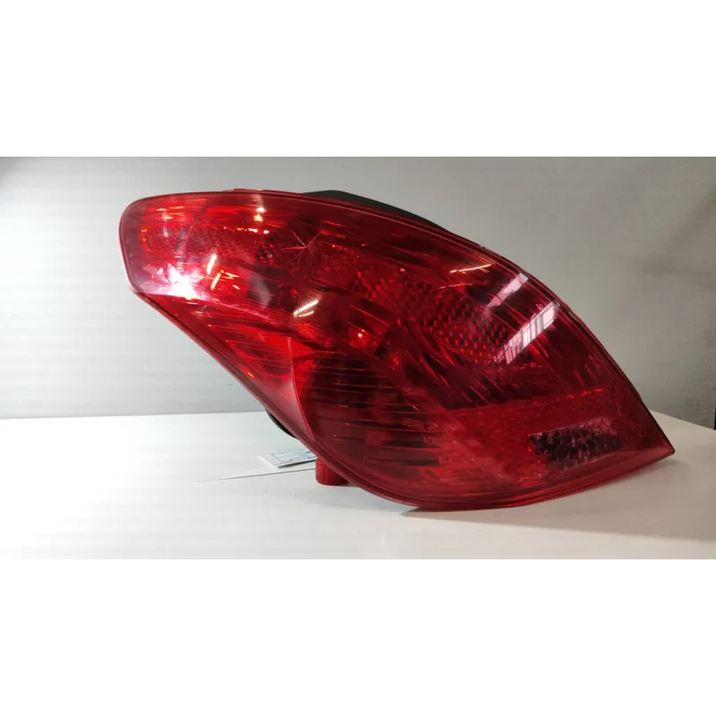FANALE POST. C/1 FARO RETROMARCIA SX. PEUGEOT 308 (08/07-03/14) 1.6 16V HDI FAP (80KW) BER. 5P/D/1560CC