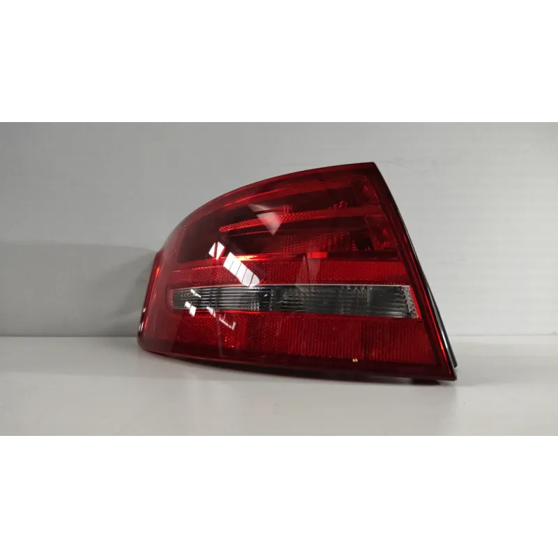 FANALE POST. PARTE EST. SX. AUDI A4 (8K) (09/07-03/13) 2.0 TDI FAP (105 KW) SW 5P/D/1968CC