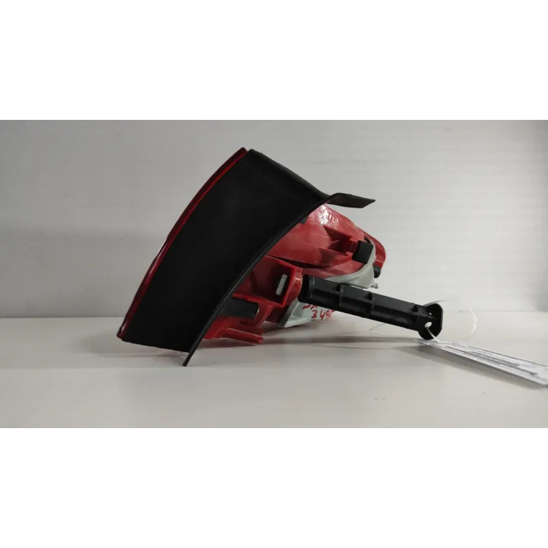 FANALE POST. PARTE EST. SX. AUDI A4 (8K) (09/07-03/13) 2.0 TDI FAP (105 KW) SW 5P/D/1968CC