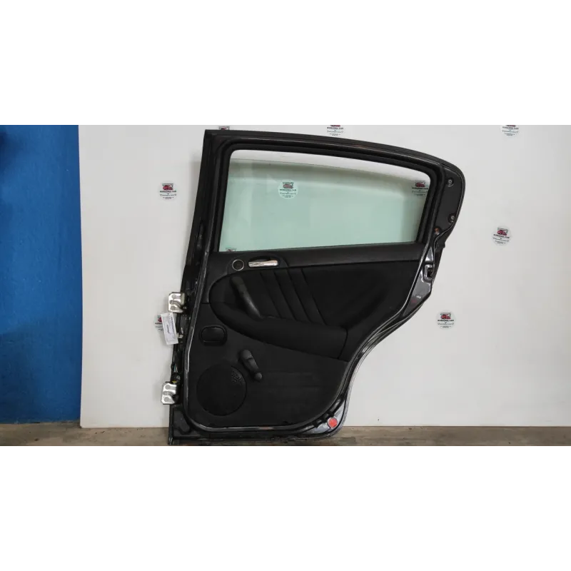 PORTA POST. DX. ALFA ROMEO 147 (W8) (08/00-01/06) 1.6 16V TS(77KW) CONNECT BER. 5P/B/1598C