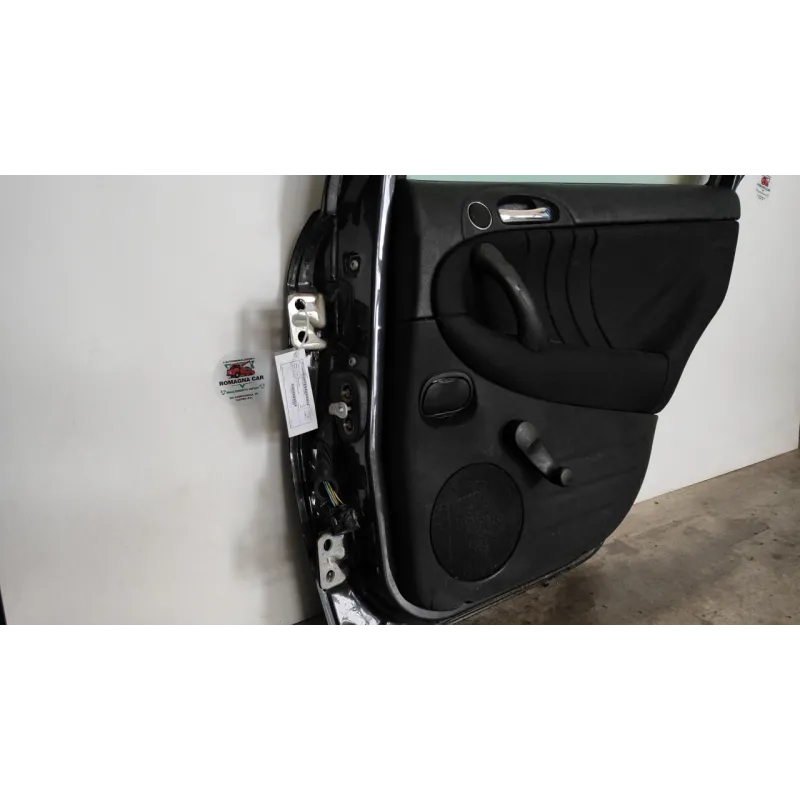 PORTA POST. DX. ALFA ROMEO 147 (W8) (08/00-01/06) 1.6 16V TS(77KW) CONNECT BER. 5P/B/1598C