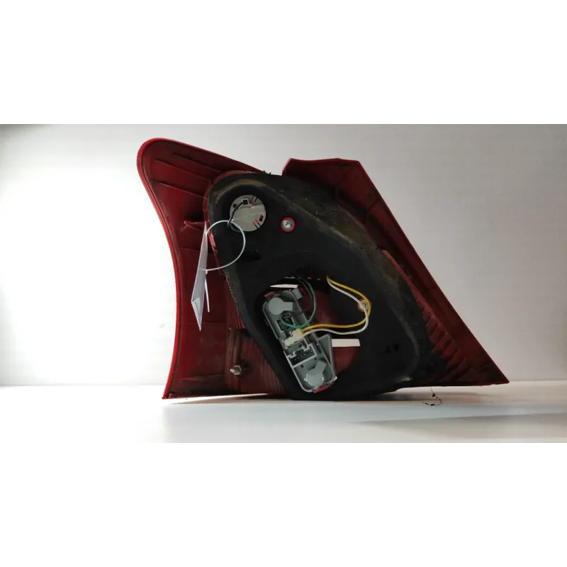 FANALE POST. DX. TOYOTA YARIS (11/05-02/12) 1.4 D-4D (FRP) BER. 5P/D/1364CC