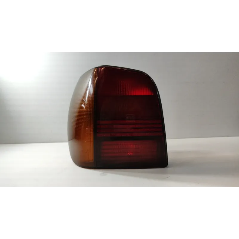 FANALE POST. SX. VOLKSWAGEN POLO 3A SERIE (11/94-09/01) 1.0I BER. 5P/B/999CC