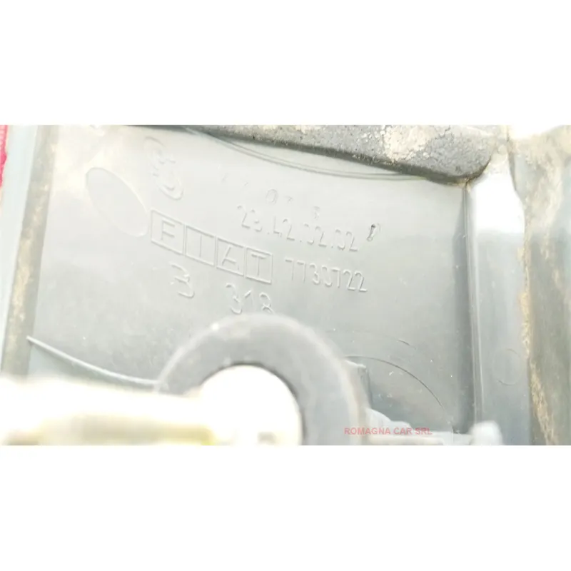 FANALE POST. DX. FIAT PUNTO 1A SERIE (11/93-10/99) 55 6 SPEED BER. 3P/B/1108CC
