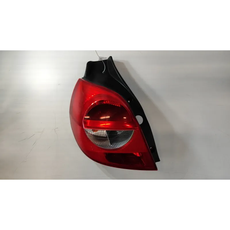 FANALE POST. SX. RENAULT CLIO 3A SERIE (07/05-05/09) 1.2 16V BER. 5P/B/1149CC
