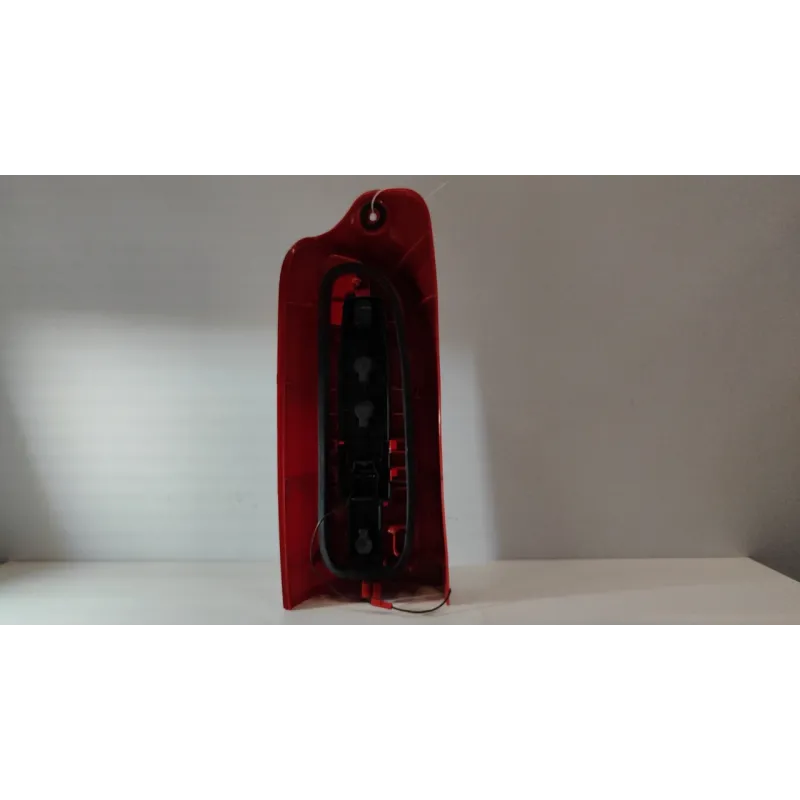 FANALE POST. DX. RENAULT MASTER (10/03-10/06) T35/140 3.0 DCI PL CONF. CAB.2P/D/2953CC