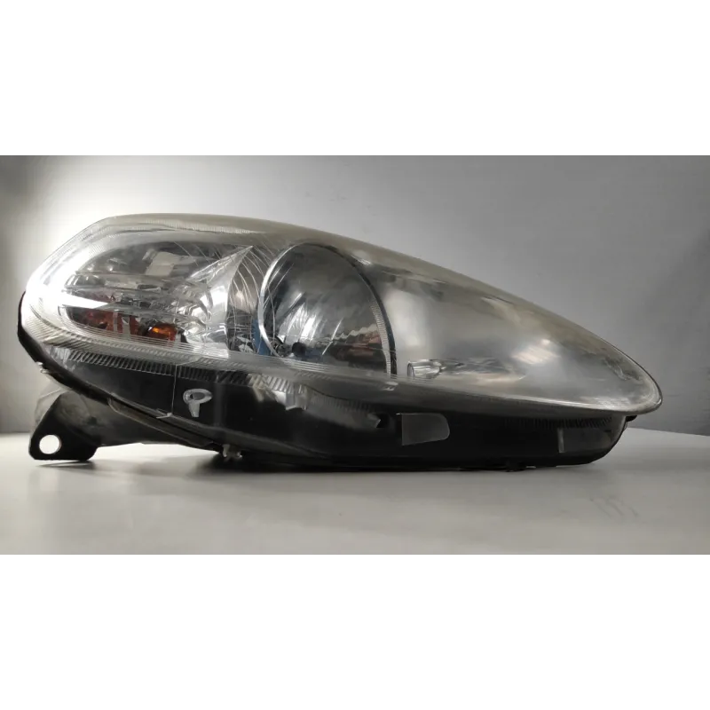 PROIETTORE DX. FIAT GRANDE PUNTO VAN (2Y) (01/06-0 1.3 MJT16V AC.VE(75CV) 4P.TI 5P/D/1248CC