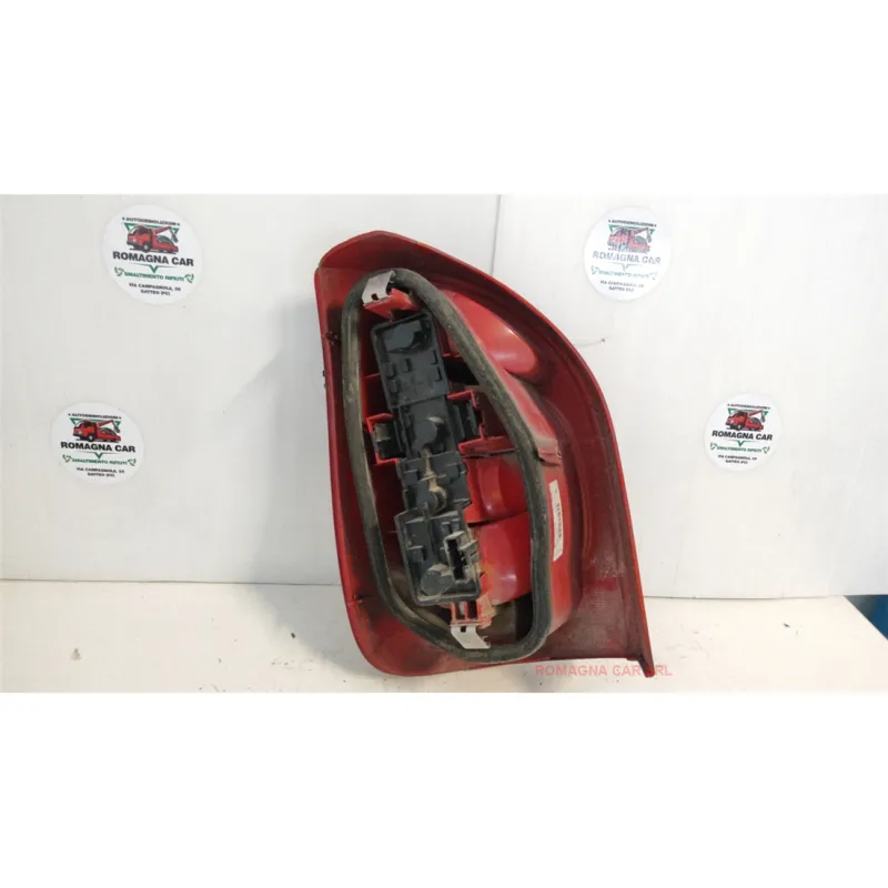 FANALE POST. DX. CITROEN XSARA (10/00-12/05) 1.4 BER. 5P/B/1360CC