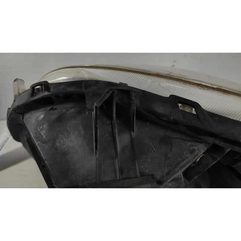 PROIETTORE DX. TOYOTA YARIS (11/05-02/12) 1.0 12V (FRP) BER. 5P/B/998CC